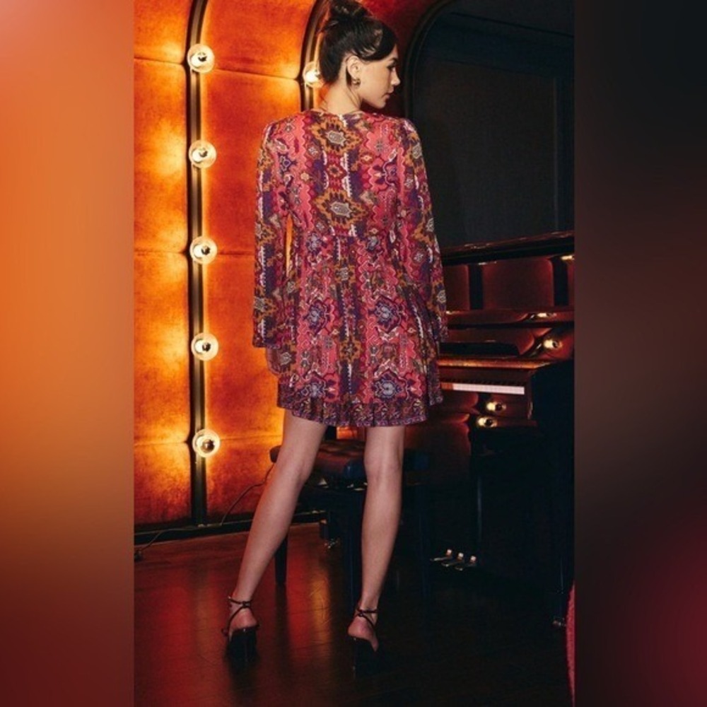 Love The Label Chelsea Mini Dress NWT Size XS - Picture 2 of 4
